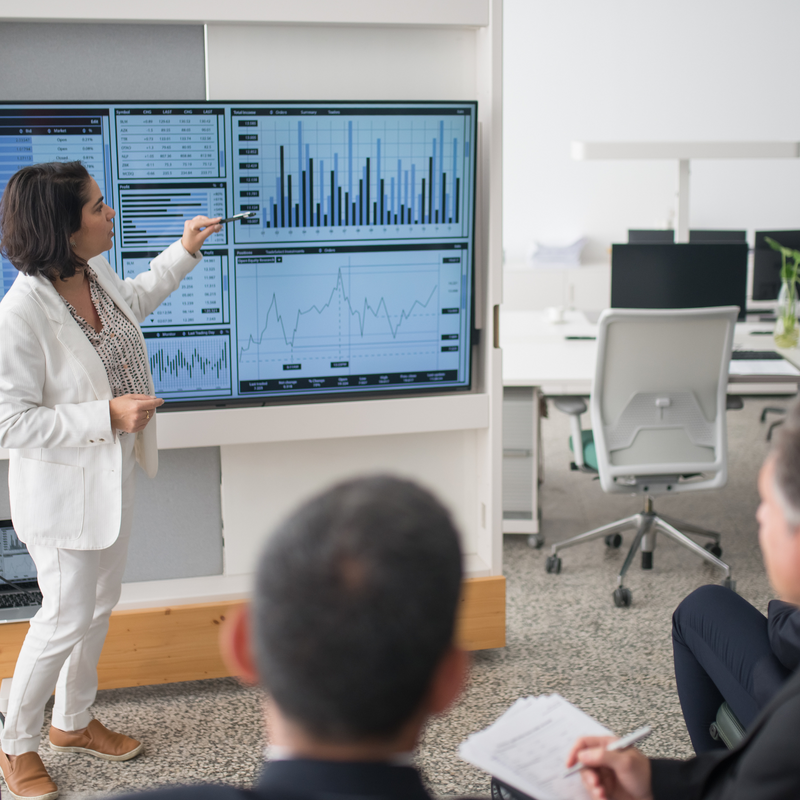 Cargue la imagen en el visor de la galería, Diplomado en data analytics: análisis, visualización y toma de decisiones basada en datos