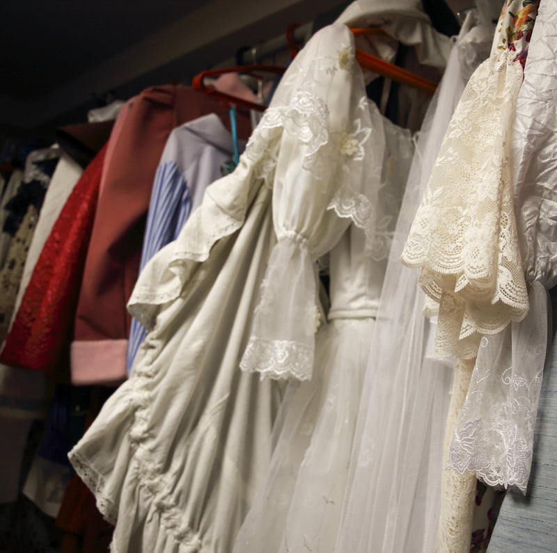 Cargue la imagen en el visor de la galería, Diplomado en Diseño de Escenografía y Vestuario Teatral