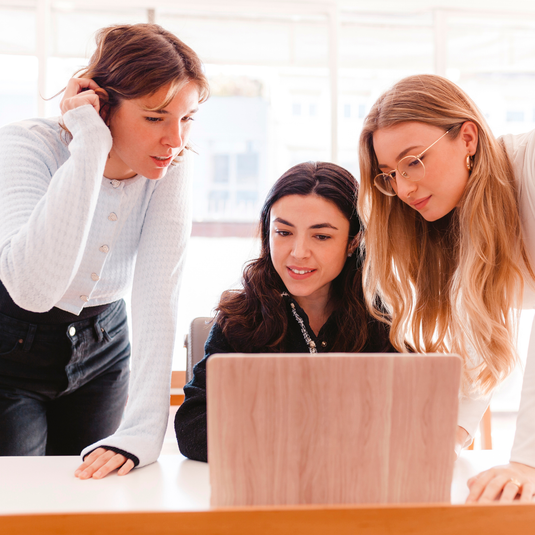 Liderazgo, Emprendimiento y Dirección Empresarial para Mujeres